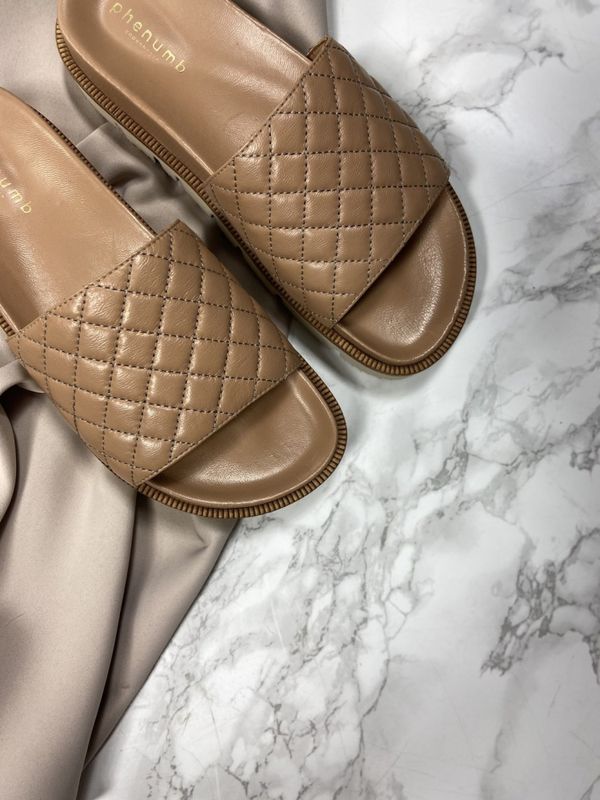 Phenumb Copenhagen Noor Camel