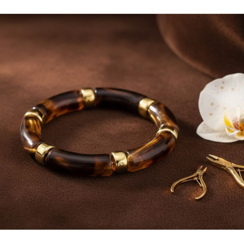 Armbånd brune stener